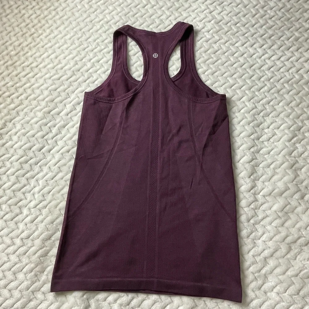 Lululemon Swiftly Tech Racerback - Picture 1 of 4